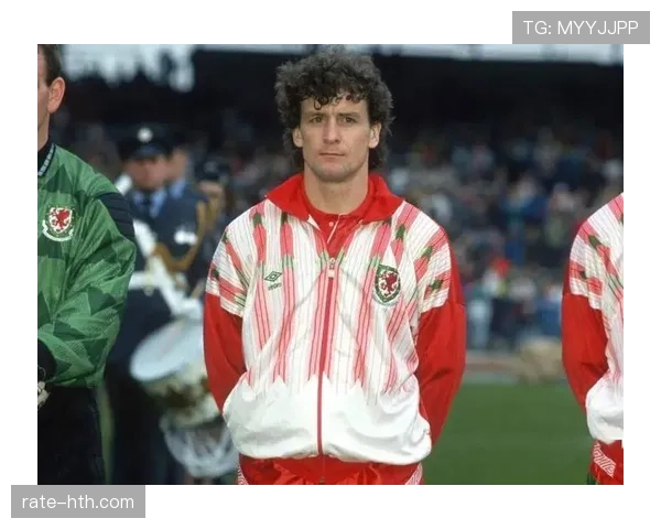 斯洛伐克队蓝白战袍再现锋芒，状态渐入佳境