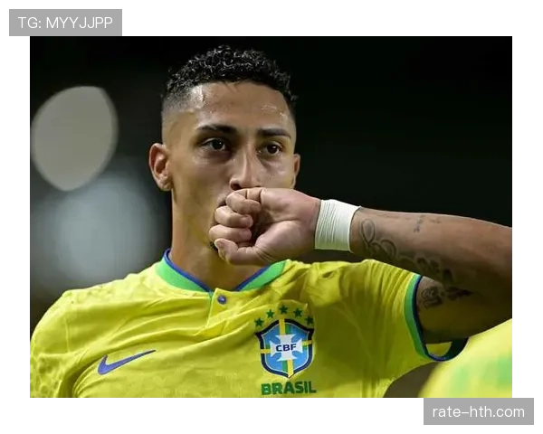 拉菲尼亚高光表现助力球队取胜，未来发展前景备受期待