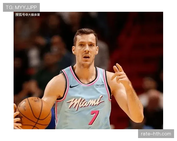 罗贝托多面手新季开局强势,率队冲击冠军引期待 罗贝托多面手新季开局强势,率队冲击冠军引期待