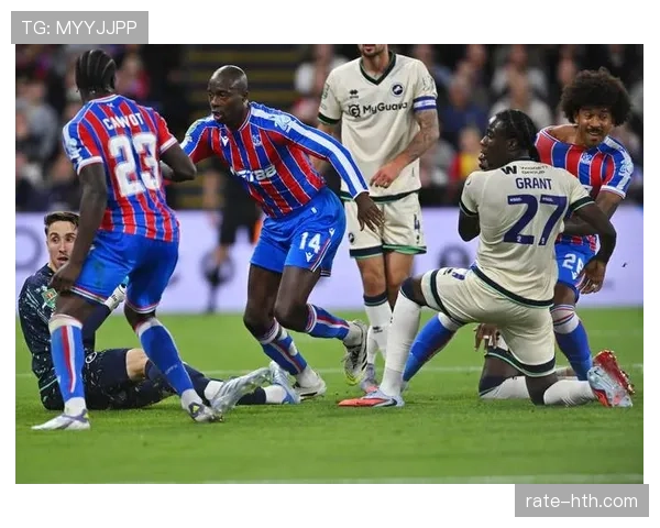 英超水晶宫联赛杯